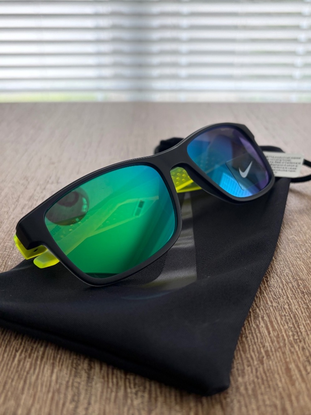 NWT Nike Livefree Classic Sunglasses